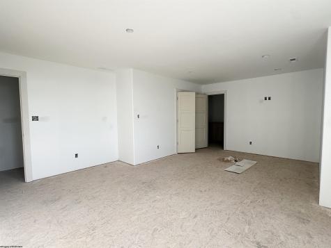 102 Iris Lane Morgantown WV 26501