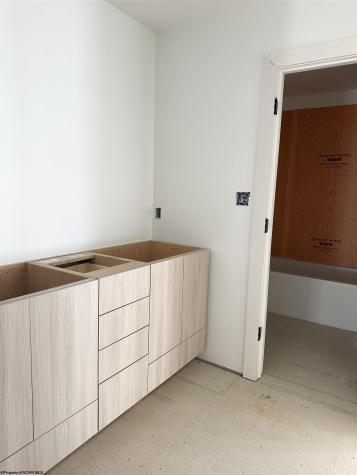 102 Iris Lane Morgantown WV 26501