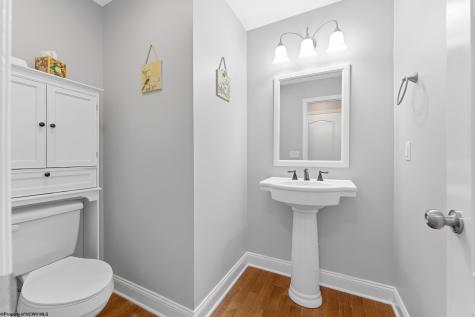 229 Santorini Avenue Morgantown WV 26508