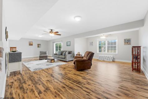 229 Santorini Avenue Morgantown WV 26508