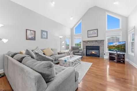 229 Santorini Avenue Morgantown WV 26508