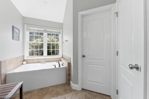 229 Santorini Avenue Morgantown WV 26508