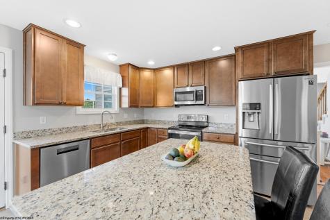 229 Santorini Avenue Morgantown WV 26508