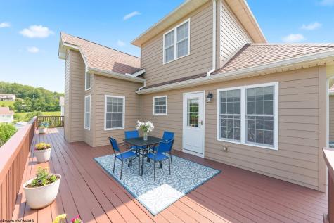 229 Santorini Avenue Morgantown WV 26508