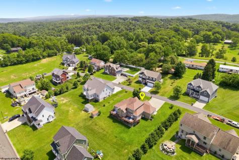 229 Santorini Avenue Morgantown WV 26508