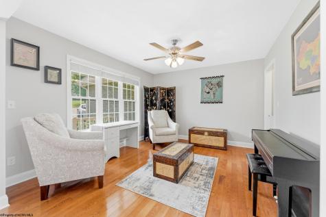 229 Santorini Avenue Morgantown WV 26508
