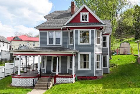 314 Dewey Avenue Grafton WV 26354