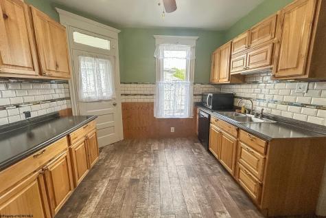 314 Dewey Avenue Grafton WV 26354