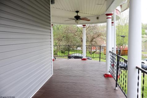 314 Dewey Avenue Grafton WV 26354