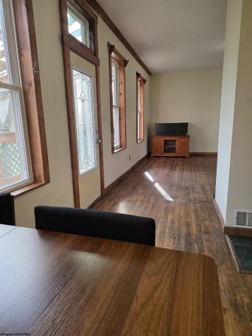 1326 Montrose Avenue Morgantown WV 26505