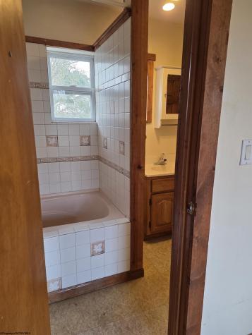 1326 Montrose Avenue Morgantown WV 26505