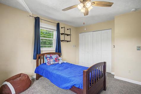 17 Greentree Drive Morgantown WV 26508