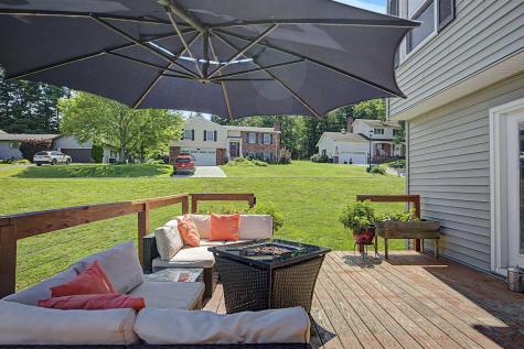 17 Greentree Drive Morgantown WV 26508