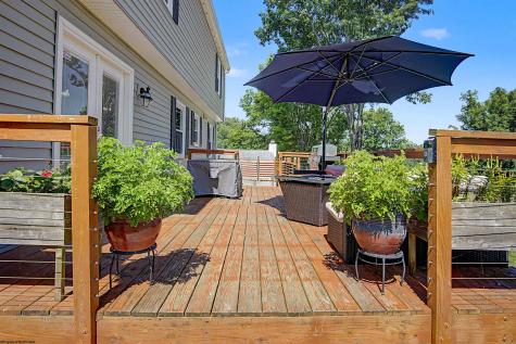 17 Greentree Drive Morgantown WV 26508