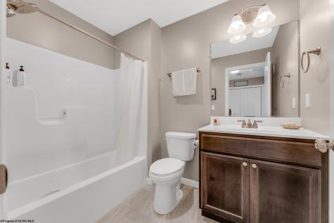 80 Charolais Circle Fairmont WV 26554