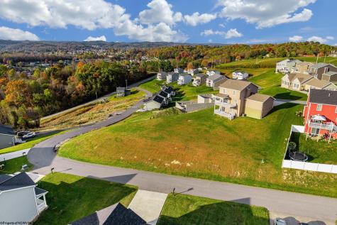 80 Charolais Circle Fairmont WV 26554