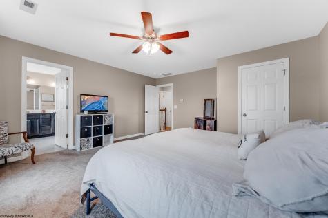 80 Charolais Circle Fairmont WV 26554