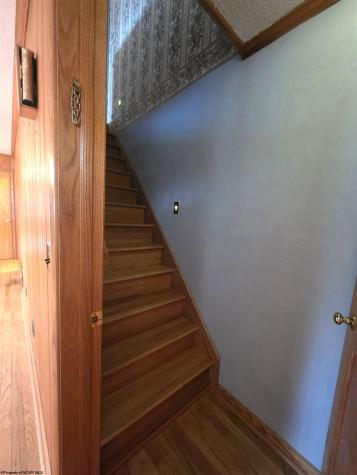 103 Williams Avenue Kingwood WV 26537