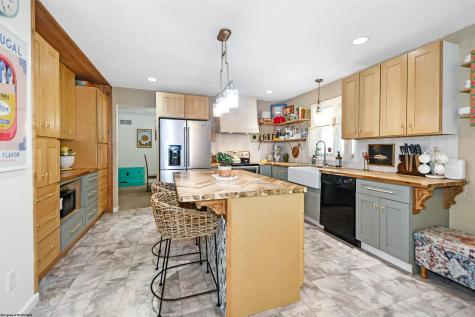 239 Smithtown Road Morgantown WV 26508
