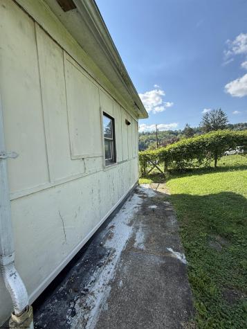 2324 Hamill Avenue Clarksburg WV 26301