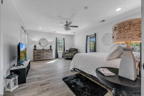 1208 Hagans Road Maidsville WV 26541