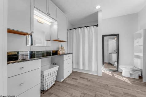 1208 Hagans Road Maidsville WV 26541