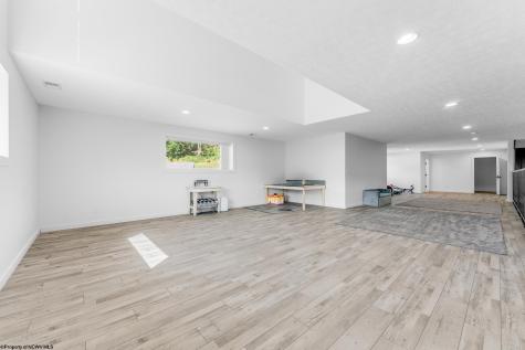 1208 Hagans Road Maidsville WV 26541