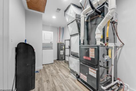 1208 Hagans Road Maidsville WV 26541