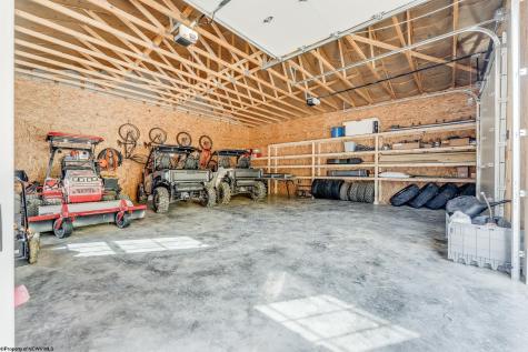 1208 Hagans Road Maidsville WV 26541
