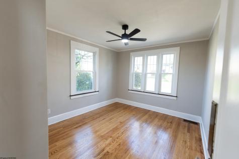 615 Fleming Place Fairmont WV 26554
