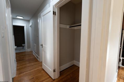 615 Fleming Place Fairmont WV 26554