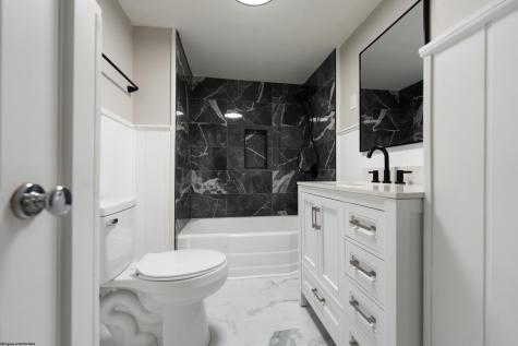 615 Fleming Place Fairmont WV 26554