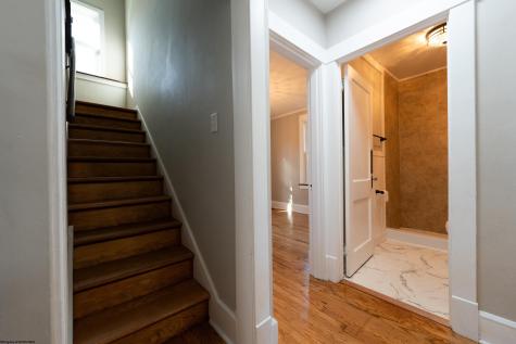 615 Fleming Place Fairmont WV 26554