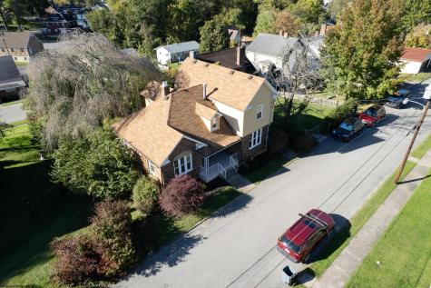 615 Fleming Place Fairmont WV 26554