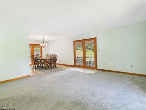 152 Hilltop Drive Philippi WV 26416