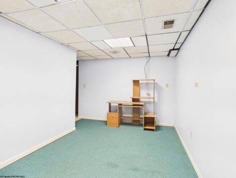 152 Hilltop Drive Philippi WV 26416