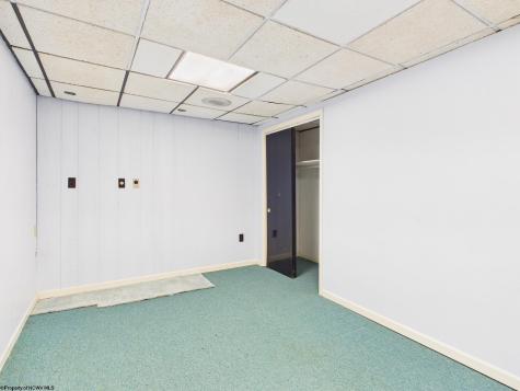 152 Hilltop Drive Philippi WV 26416