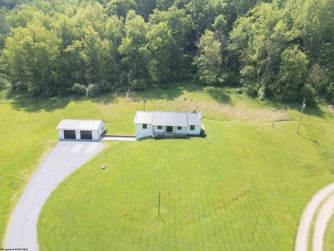 5142 Jesse Run Road Jane Lew WV 26378