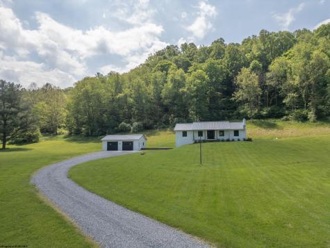 5142 Jesse Run Road Jane Lew WV 26378