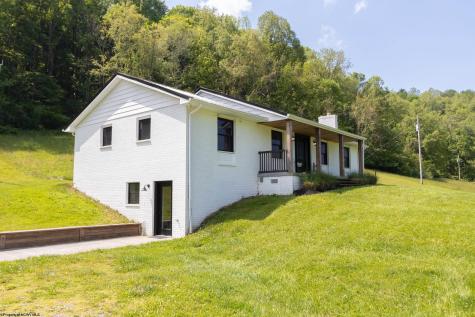 5142 Jesse Run Road Jane Lew WV 26378
