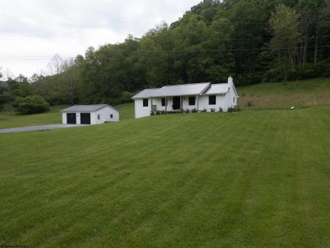 5142 Jesse Run Road Jane Lew WV 26378