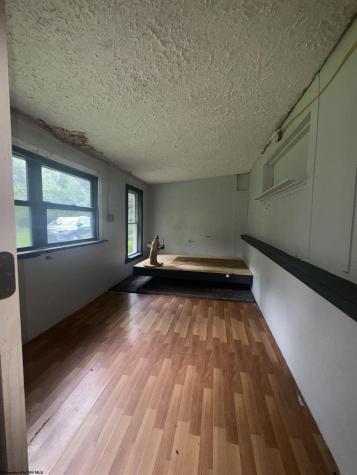 60 Marley Lane Belington WV 26250