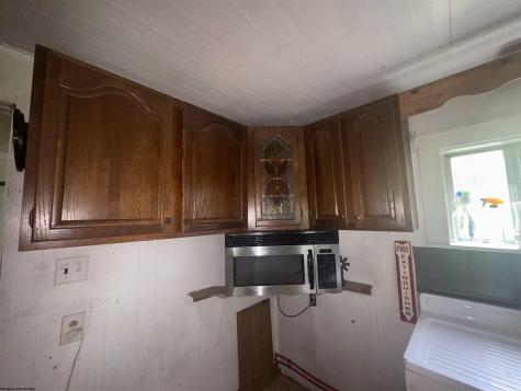 60 Marley Lane Belington WV 26250