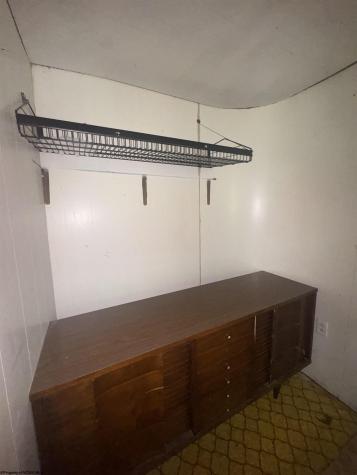 60 Marley Lane Belington WV 26250