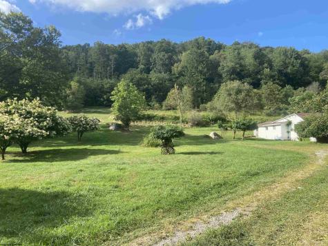 60 Marley Lane Belington WV 26250