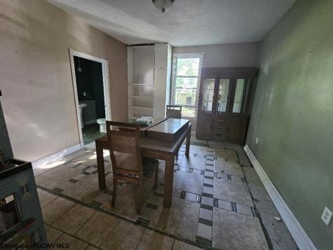 498 Gay Street Grafton WV 26345