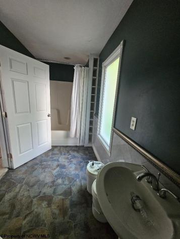 498 Gay Street Grafton WV 26345