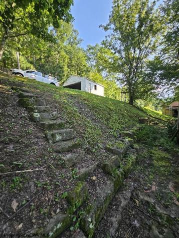 498 Gay Street Grafton WV 26345