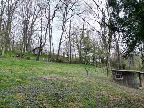 54 Brady Lane Mount Clare WV 26408