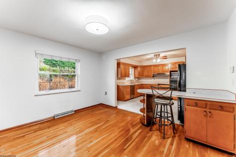 129 Lexington Avenue Westover WV 26501